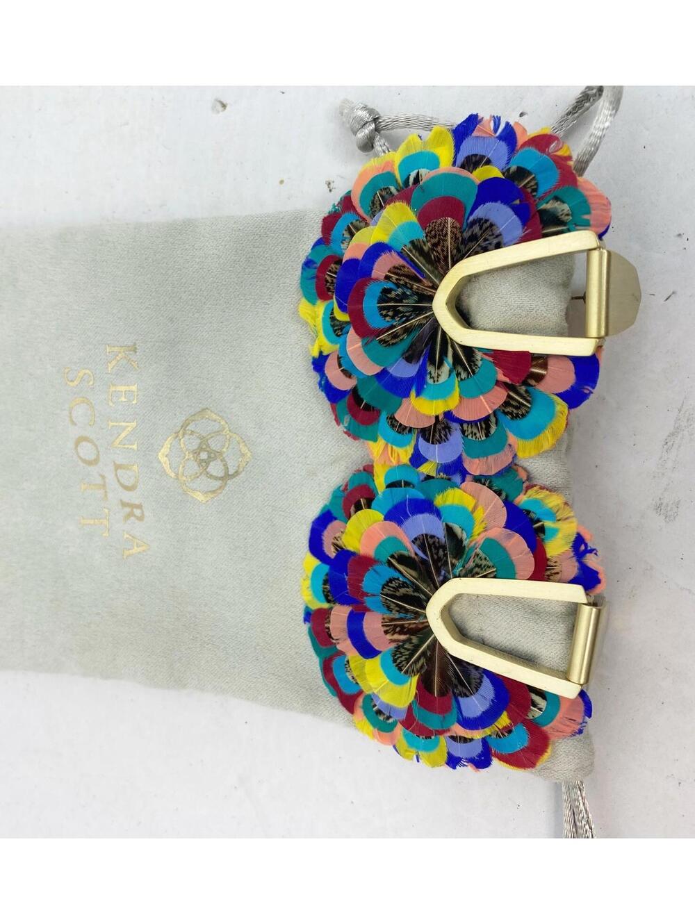 EUC KENDRA SCOTT DIANE FEATHER STATEMENT EARRINGS Muti Colored Feather - Picture 5 of 13